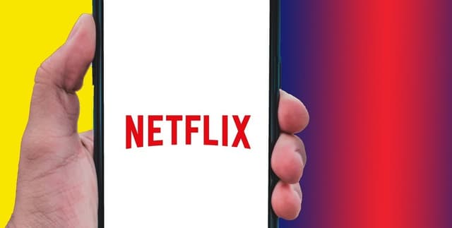 Global Streaming Engagement Metrics Dataset on Opendatabay data marketplace