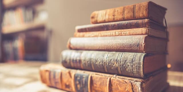 Best Trilogies and Book Series Ever Dataset on Opendatabay data marketplace