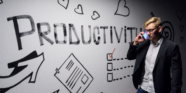 Corporate Employee Behaviour Dataset Dataset on Opendatabay data marketplace