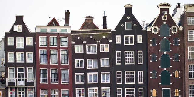 Amsterdam Property Prediction Dataset Dataset on Opendatabay data marketplace
