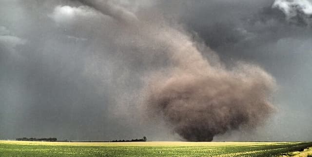 Historical US Tornado Data Dataset on Opendatabay data marketplace