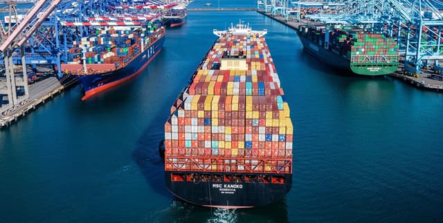 Hypothetical Shipping Logistics Data Dataset on Opendatabay data marketplace