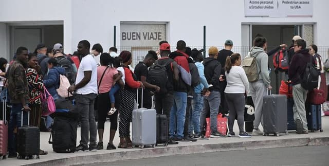 Historical Migration and Refugee Data Dataset on Opendatabay data marketplace