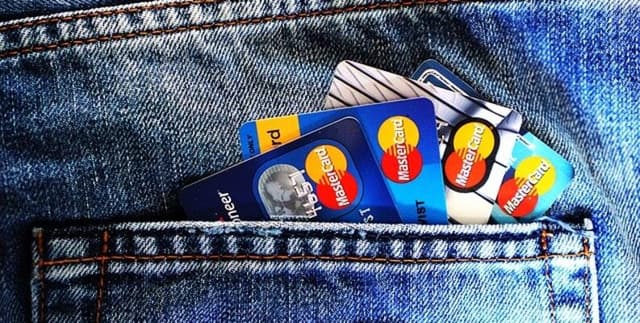 Credit Card User Churn Analysis Dataset on Opendatabay data marketplace