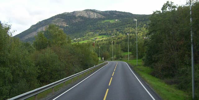 Road Condition Classification Images Dataset on Opendatabay data marketplace