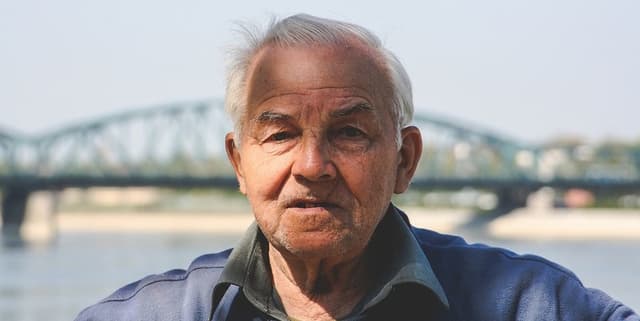 Country Health & Social Indicators Dataset Dataset on Opendatabay data marketplace