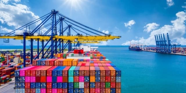 Quarterly Export Sales Analytics Dataset on Opendatabay data marketplace