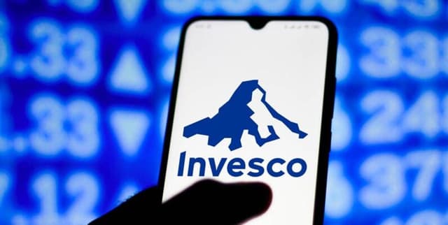 End-of-Day $QQQ Options Data Dataset on Opendatabay data marketplace