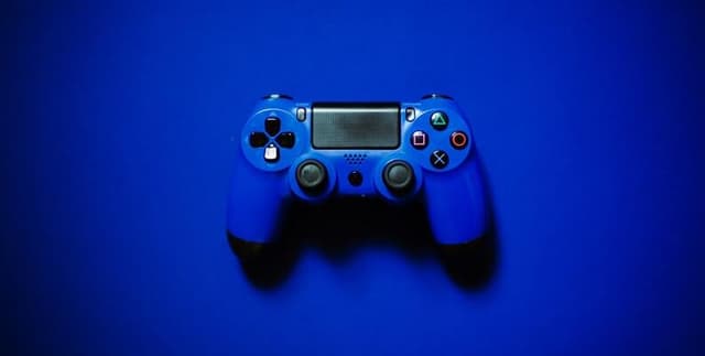 Historic Video Game Critic & User Reviews Dataset on Opendatabay data marketplace