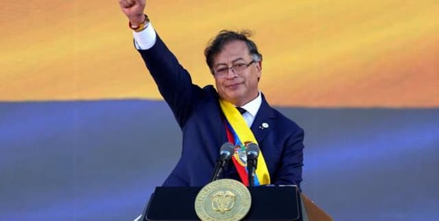 Colombian Politics and Currency Variance Data Dataset on Opendatabay data marketplace