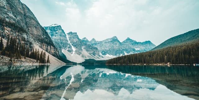 Canadian Weather Station Averages Dataset on Opendatabay data marketplace