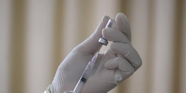 COVID-19 Vaccine Administration Tracker Dataset on Opendatabay data marketplace