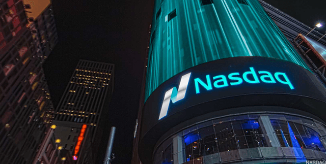 Nasdaq-100 Historical Ratios and Valuation Data Dataset on Opendatabay data marketplace